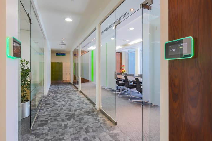 Deloitte — photograph 8