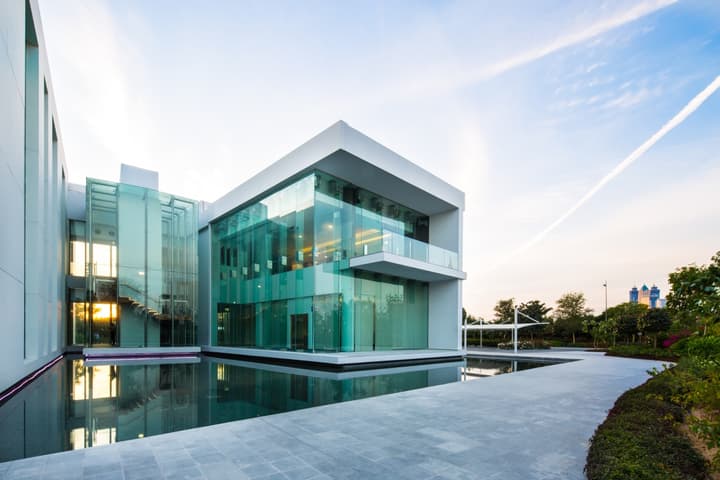 Meydan Sales Center — photograph 13
