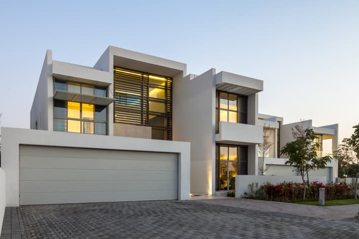 MSD Modern Villa — photograph 2