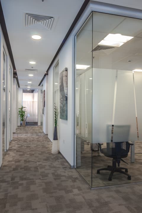 Regus Office — photograph 13